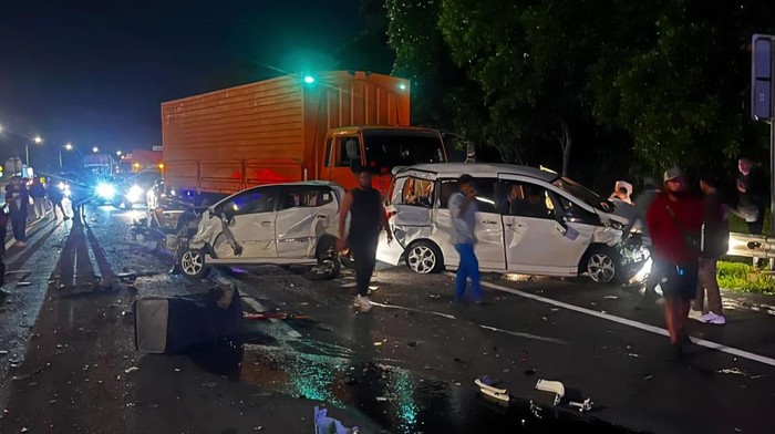 7 Fakta Kecelakaan Beruntun 10 Kendaraan di Tol Cipularang yang Menyebabkan Korban Jiwa