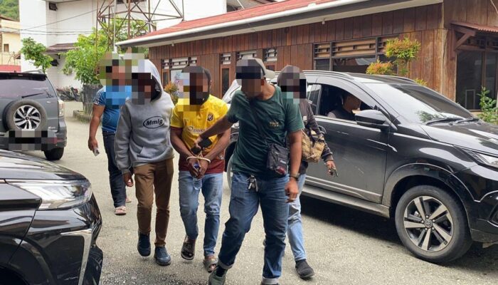 Polisi Tangkap Dua Penyuplai Senjata KKB di Jayapura, 132 Butir Amunisi Disita