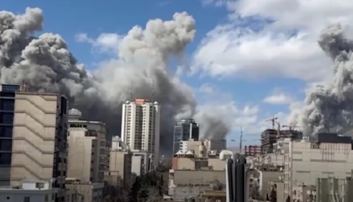 Iran Tegaskan Tidak Akan Tunduk pada Tekanan Amerika Serikat dan Israel