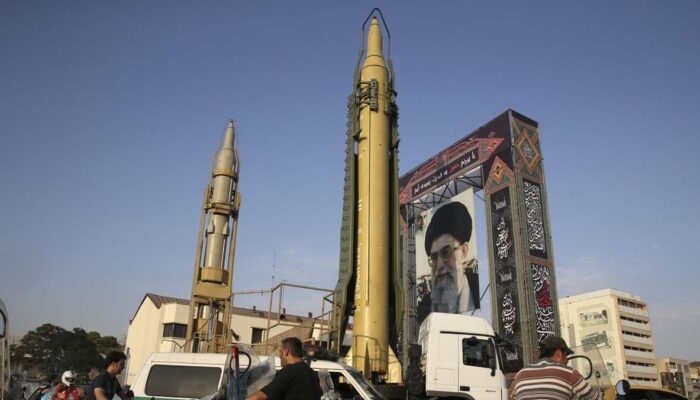 Iran Makin Panas, Mulai Luncurkan Rudal Garang Sejjil Gempur AS–Israel