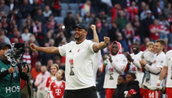 Bayern Muenchen Bungkam Stuttgart untuk Angkat Gelar Bundesliga ke-35