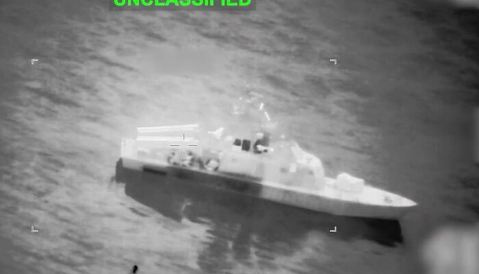 Militer AS Klaim Bakal Bersihkan Ranjau di Selat Hormuz, Seberapa Bahaya Ancaman Ini?