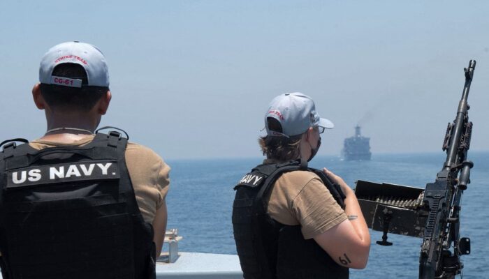 Militer AS Pakai Robot untuk Bersihkan Ranjau di Selat Hormuz